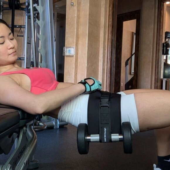 Altair Fitness Hip Thrust Belt for Dumbbells, Kettlebells, Plates 3 Boot… - Picture 11 of 13